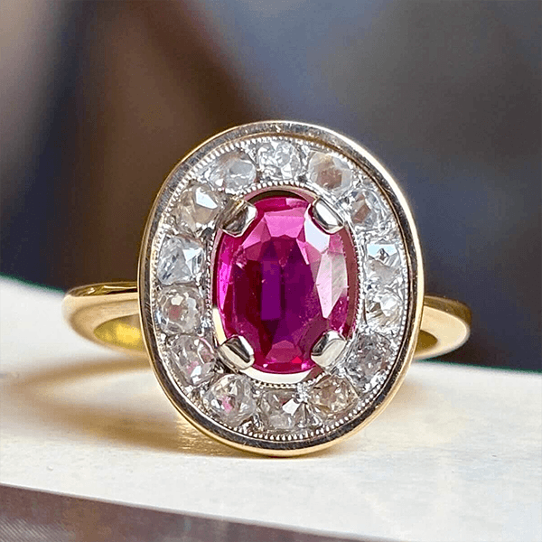 Luxury Jewelry Golden Vintage Halo Oval Cut Pink Sapphire Engagement Rings