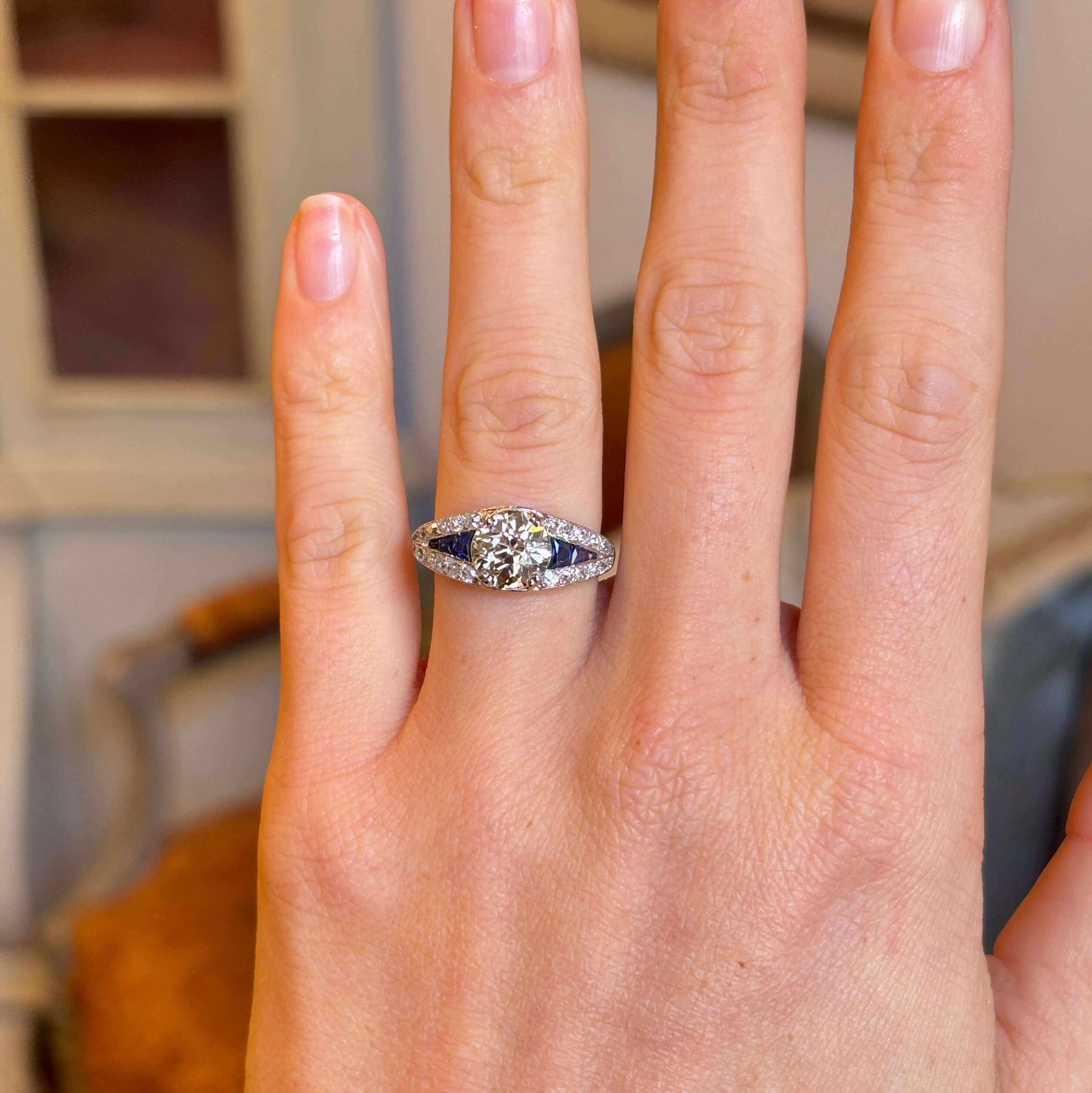 Luxury Jewelry Art Deco Round Cut Blue & White Sapphire Engagement Rings