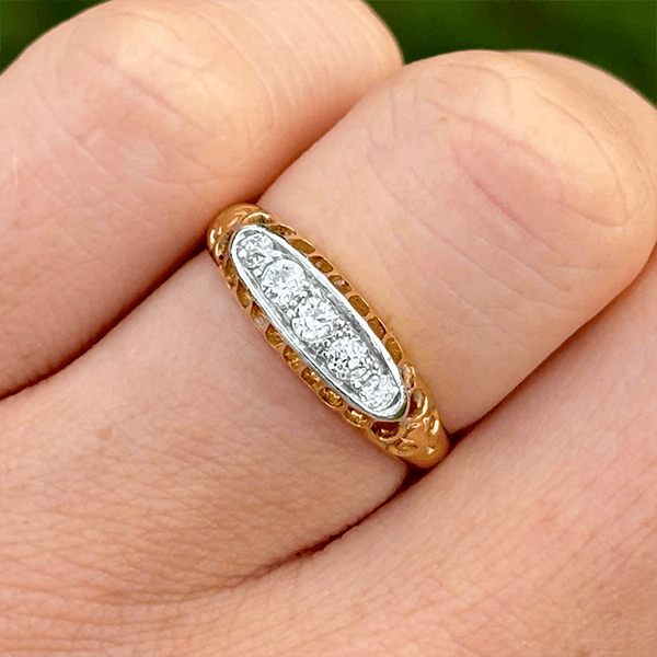 Luxury Jewelry Vintage Design Golden Round Cut White Sapphire Half Eternity Wedding Band For Women