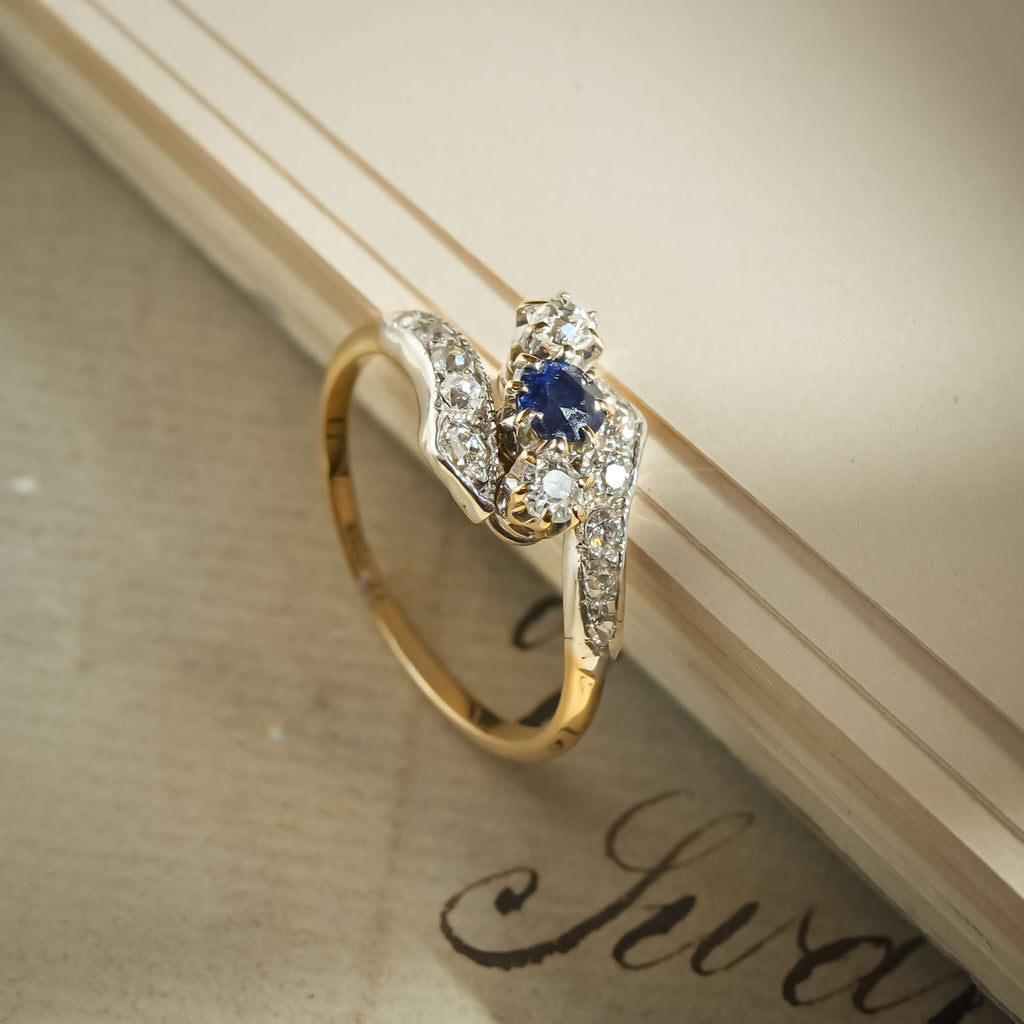 Luxury Jewelry Unique Design Two Tone Halo Round Cut Blue & White Sapphire Engagement Rings