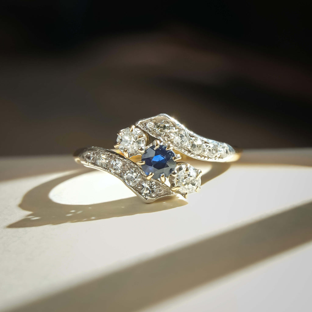 Luxury Jewelry Unique Design Two Tone Halo Round Cut Blue & White Sapphire Engagement Rings