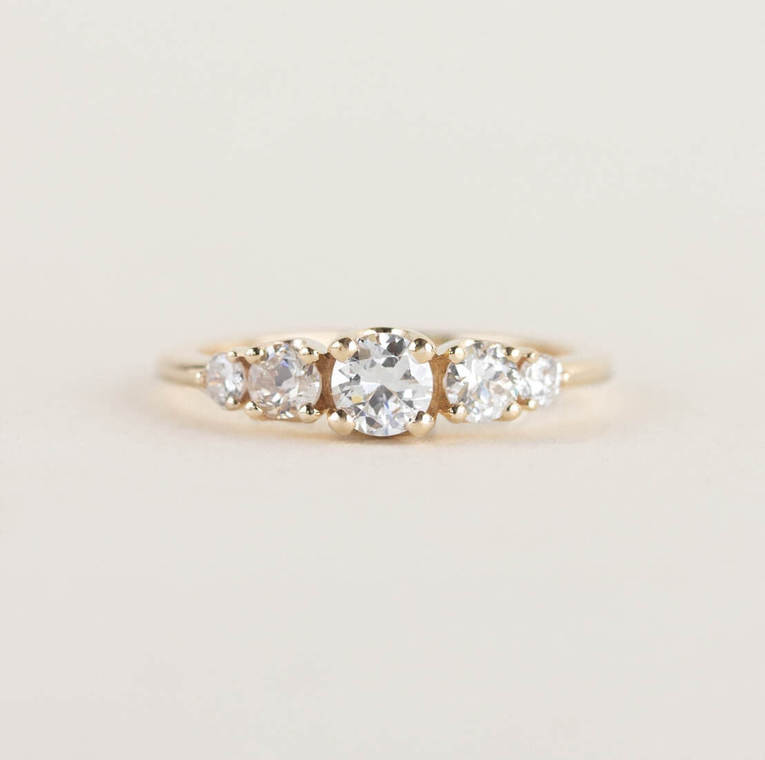Luxury Jewelry Golden Five Stone Round Cut White Sapphire Engagement Rings