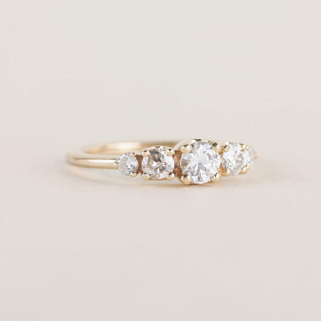 Luxury Jewelry Golden Five Stone Round Cut White Sapphire Engagement Rings