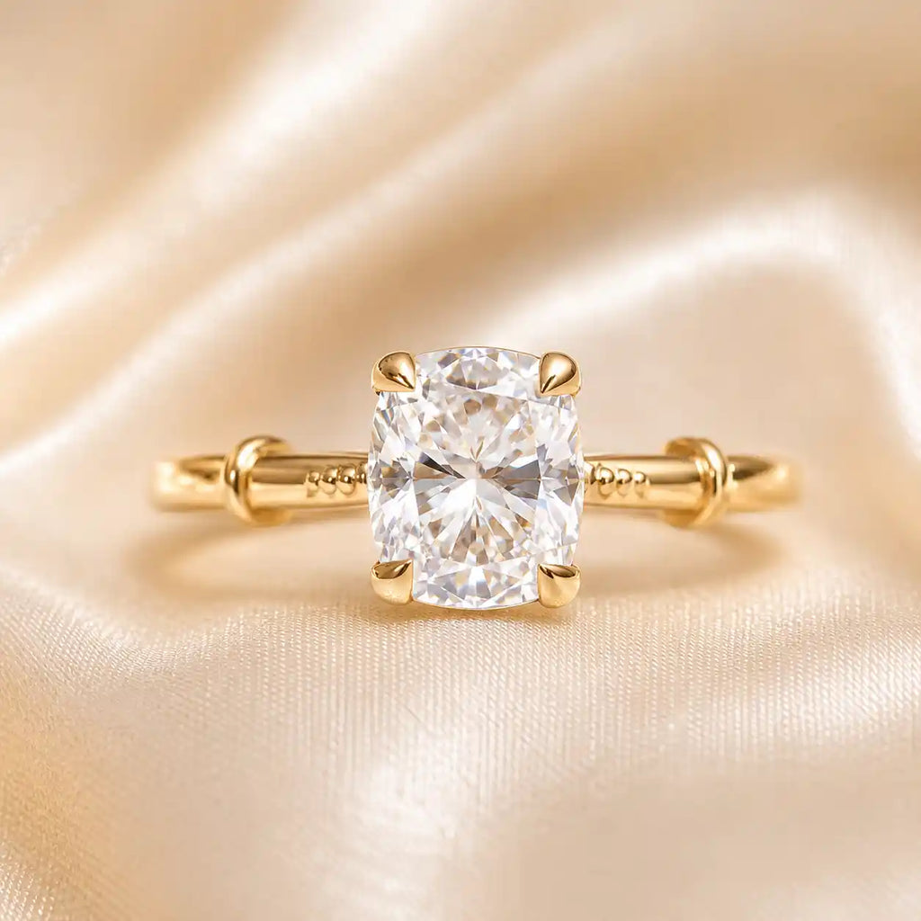 Luxury Jewelry Vintage Design Solitaire Golden Cushion Cut White Sapphire Engagement Rings