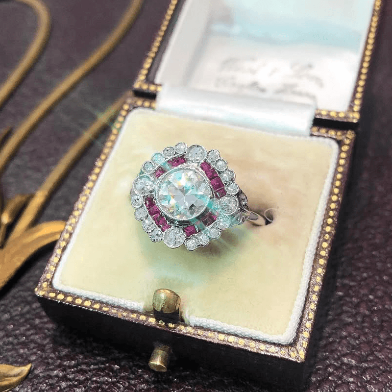 Luxury Jewelry Art Deco Halo Bezel Round Cut White & Ruby Sapphire Engagement Rings