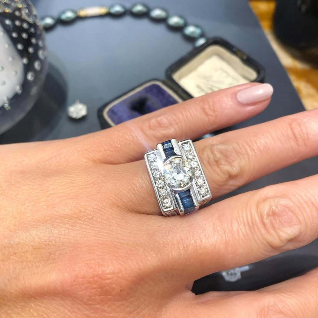 Luxury Jewelry Art Deco Round Cut White & Blue Sapphire Engagement Rings