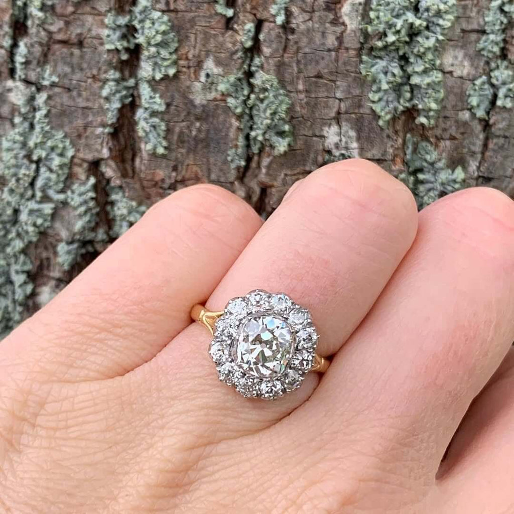 Luxury Jewelry Two Tone Halo Cushion Cut White Sapphire Cluster Engagement Ring