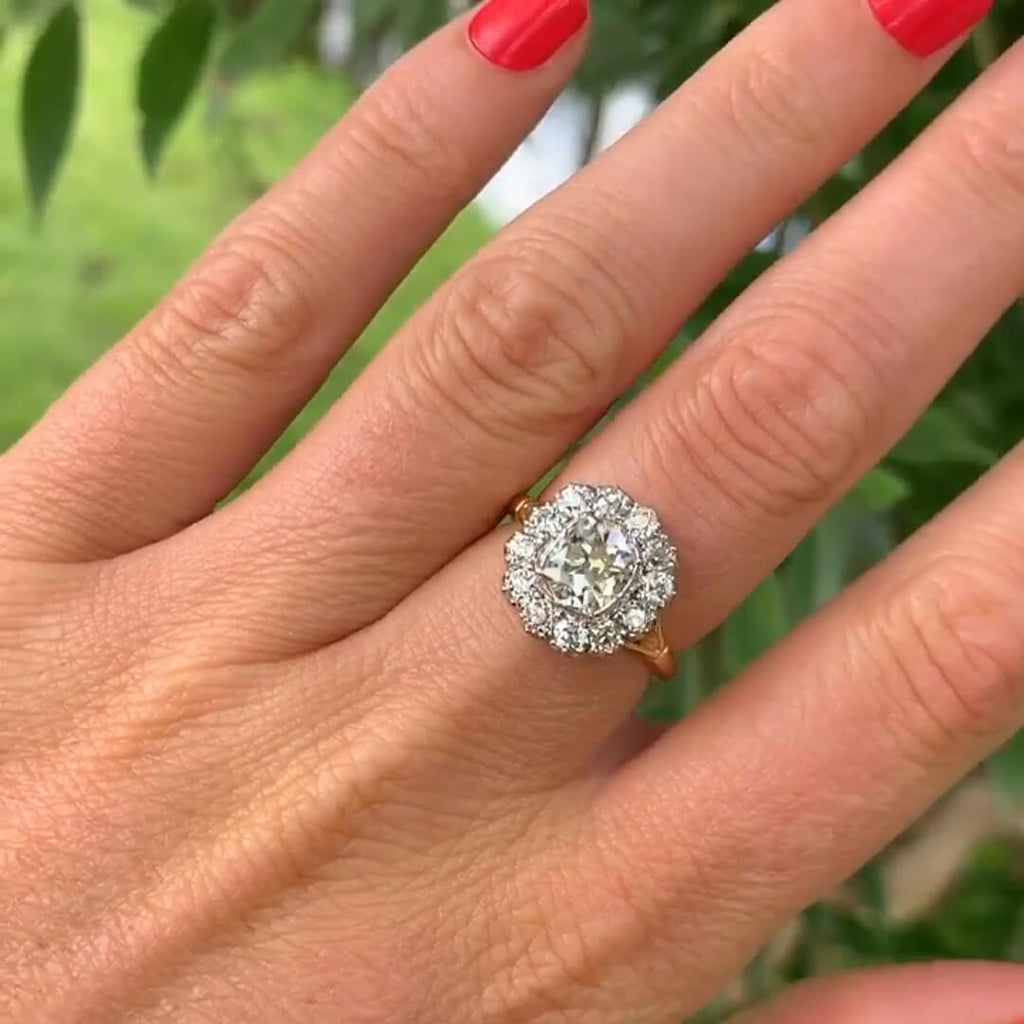 Luxury Jewelry Two Tone Halo Cushion Cut White Sapphire Cluster Engagement Ring