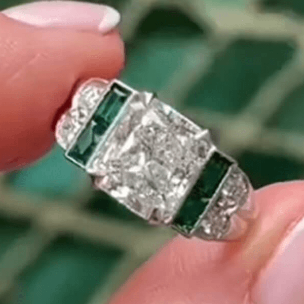 Luxury Jewelry Art Deco Radiant Cut White Sapphire Engagement Rings
