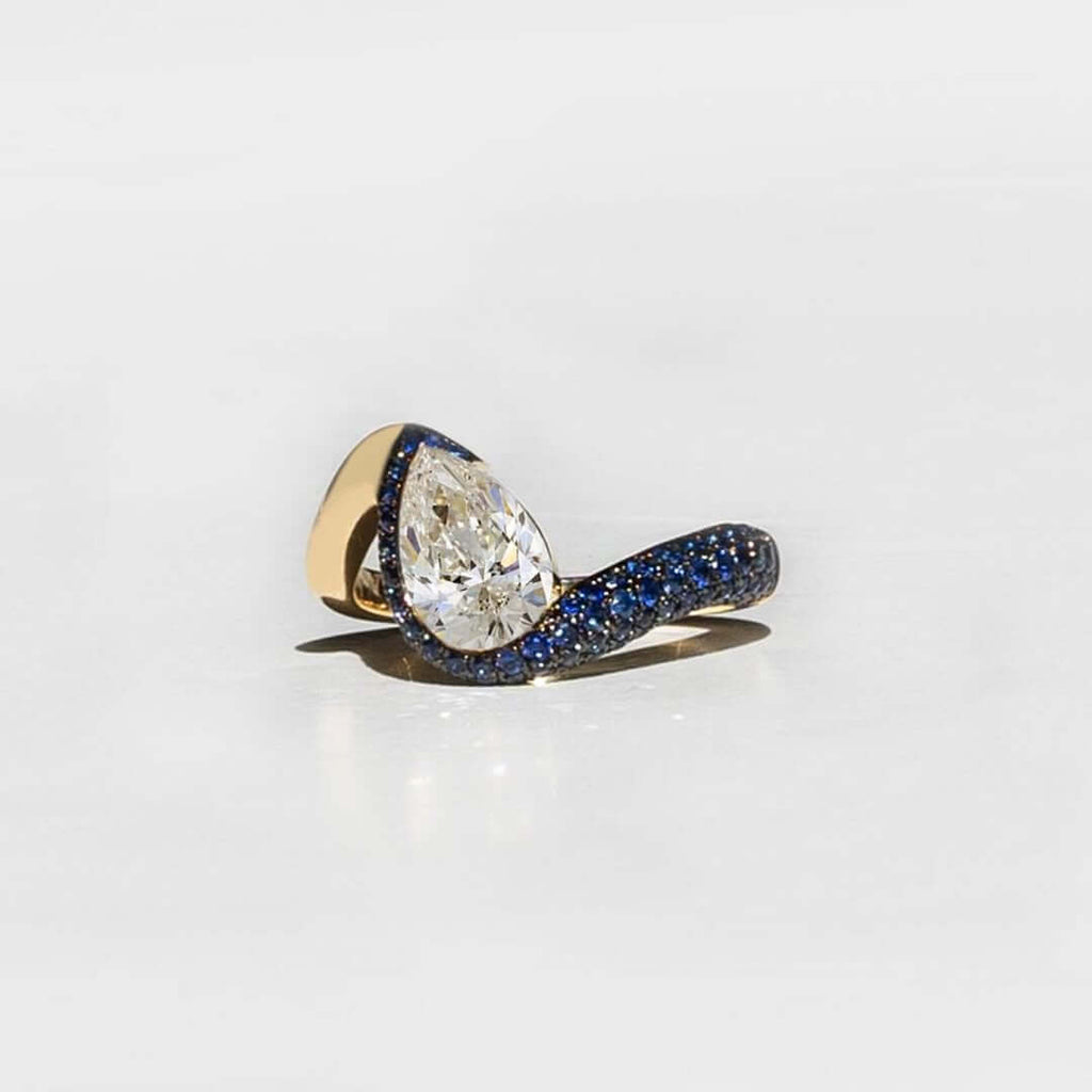 Luxury Jewelry Two Tone Unique Design Pave Setting Pear Cut White & Blue Sapphire Engagement Rings