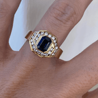 Luxury Jewelry Golden Unique Halo Bezel Emerald Cut Blue Sapphire Engagement Rings