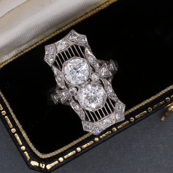 Luxury Jewelry Art Deco Vintage Round Cut White Sapphire Engagement Rings