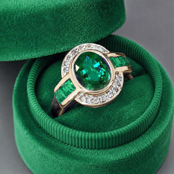 Art Deco Two Tone Bezel Setting Oval Cut Emerald Sapphire Engagement Ring
