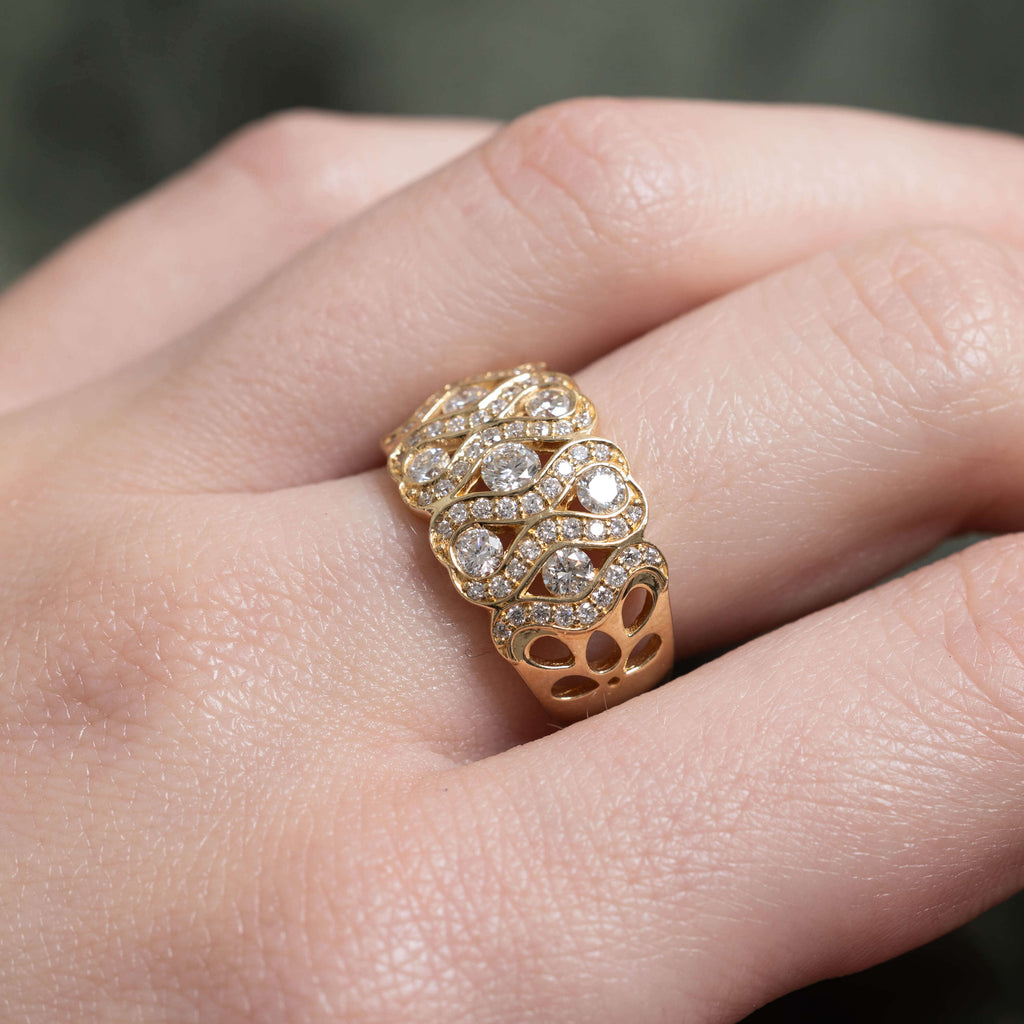 Infinity Design Yellow Gold Round Cut White Sapphire Wedding Band For Women