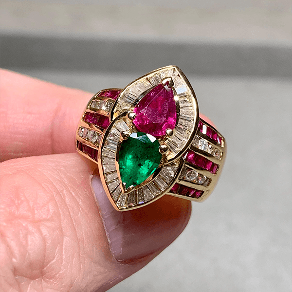 Luxury Jewelry Yellow Gold Halo Pear Cut Emerald & Ruby Sapphire Engagement Ring