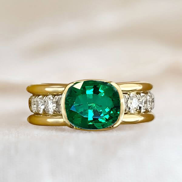 Elegant Bezel Cushion Cut Emerald Sapphire Engagement Ring In Yellow Gold