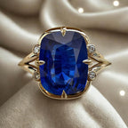 Unique Design Yellow Gold Cushion Cut Blue Sapphire Engagement Rings