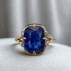 Unique Design Yellow Gold Cushion Cut Blue Sapphire Engagement Rings