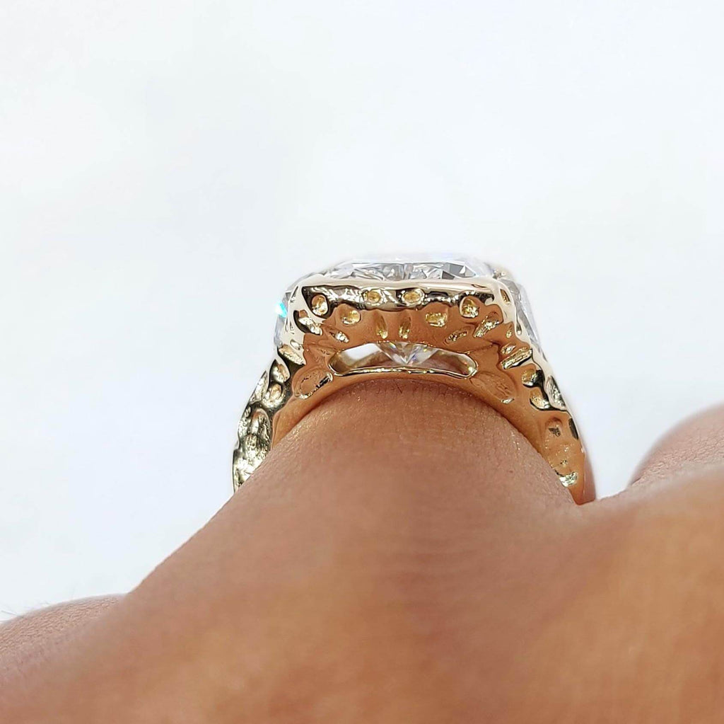 Vintage Three Stone Yellow Gold Cushion Cut Aquamarine Sapphire Engagement Ring