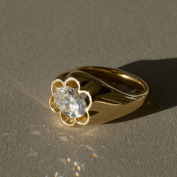 Unique Petal Bezel Setting Yellow Gold Solitaire Oval Cut White Sapphire Engagement Ring