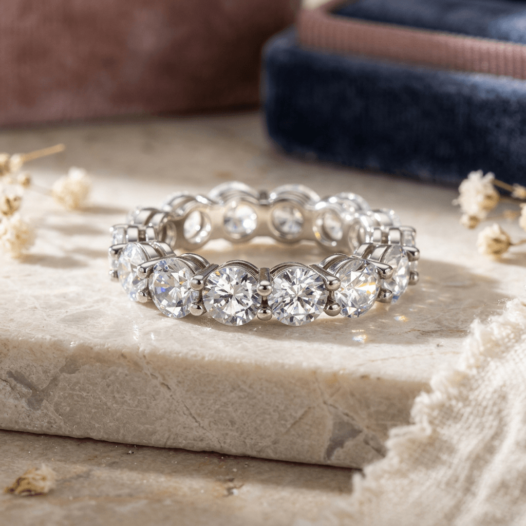 Luxury Jewelry Classic Round Cut White Sapphire Eternity Wedding Band For Women
