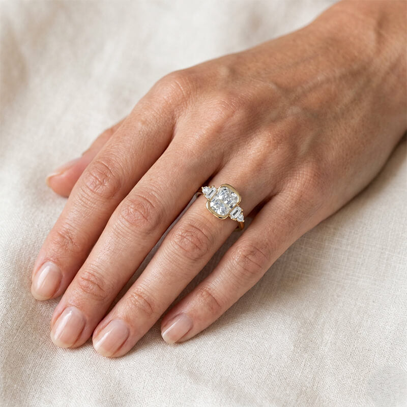 Luxury Jewelry Half Bezel Yellow Gold Cushion Cut White Sapphire Five Stone Engagement Ring