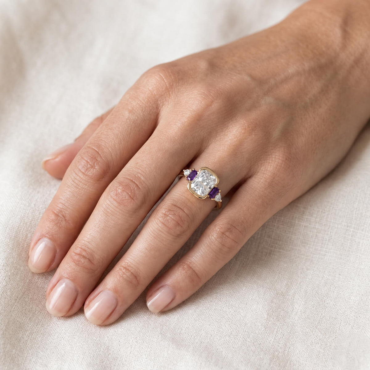 Luxury Jewelry Yellow Gold Half Bezel Cushion Cut White & Amethyst Sapphire Engagement Ring