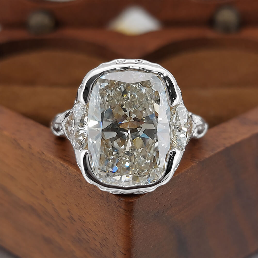 Luxury Jewelry Three Stone Cushion Cut White Sapphire Engagement Ring