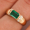 Luxury Jewelry Half Bezel Yellow Gold Emerald Cut Emerald Sapphire Engagement Ring