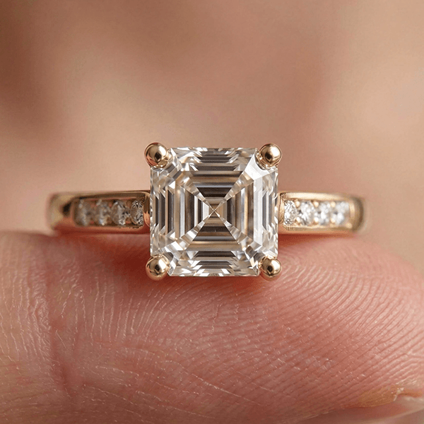 Luxury Jewelry Yellow Gold Asscher Cut White Sapphire Engagement Ring
