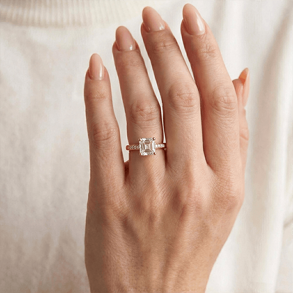 Luxury Jewelry Yellow Gold Asscher Cut White Sapphire Engagement Ring