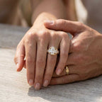 Luxury Jewelry Yellow Gold Channel Setting Oval Cut White Sapphire Engagement Ring
