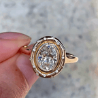 Luxury Jewelry Yellow Gold Halo Bezel Oval Cut White Sapphire Engagement Ring