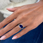 Luxury Jewelry Solitaire Pear Cut Blue Sapphire Engagement Ring