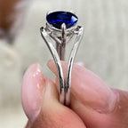 Luxury Jewelry Solitaire Pear Cut Blue Sapphire Engagement Ring