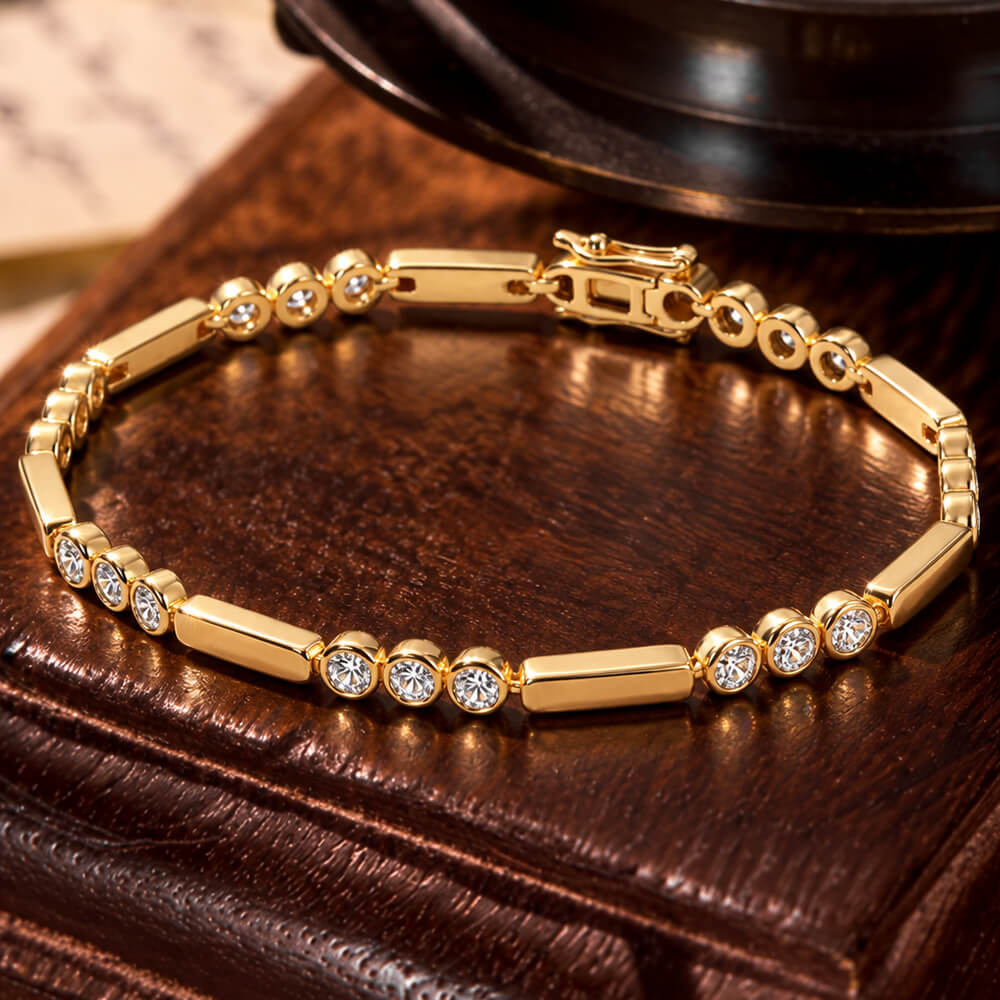 Fashion Bezel Round Cut White Sapphire Link Tennis Bracelet For Women