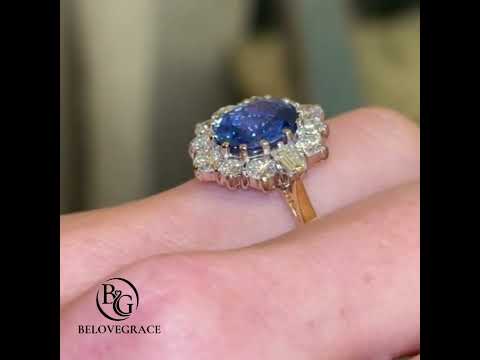 Luxury Jewelry Golden Vintage Design Halo Oval Cut Blue Sapphire Engagement Rings