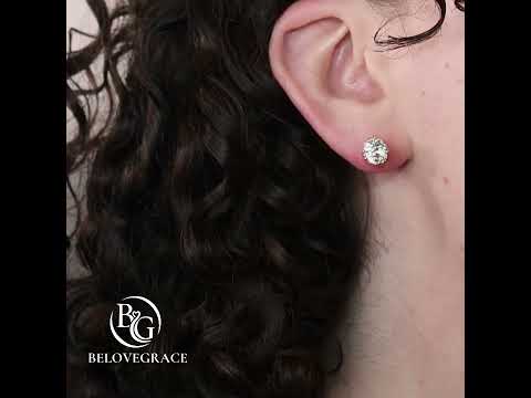 Luxury Jewelry Golden Solitaire Three Prong Cushion Cut White Sapphire Stud Earrings For Women