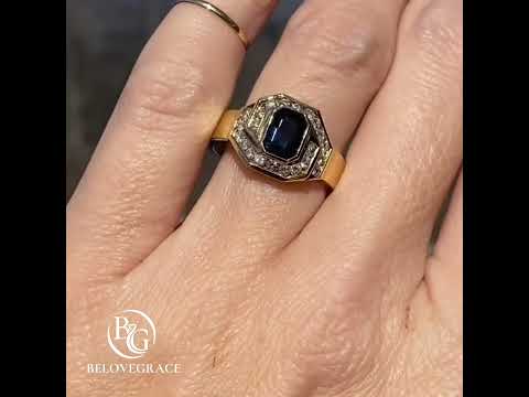 Luxury Jewelry Golden Unique Halo Bezel Emerald Cut Blue Sapphire Engagement Rings