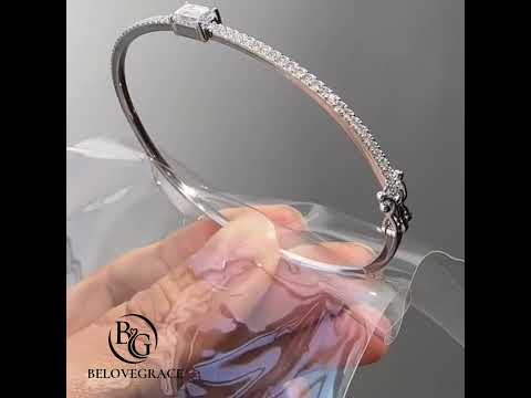 Luxury Jewelry Classic Emerald Cut White Sapphire Bangle Bracelet For Women
