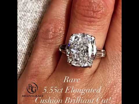 Luxury Jewelry Three Stone Classic Cushion Cut White Sapphire Engagement Ring